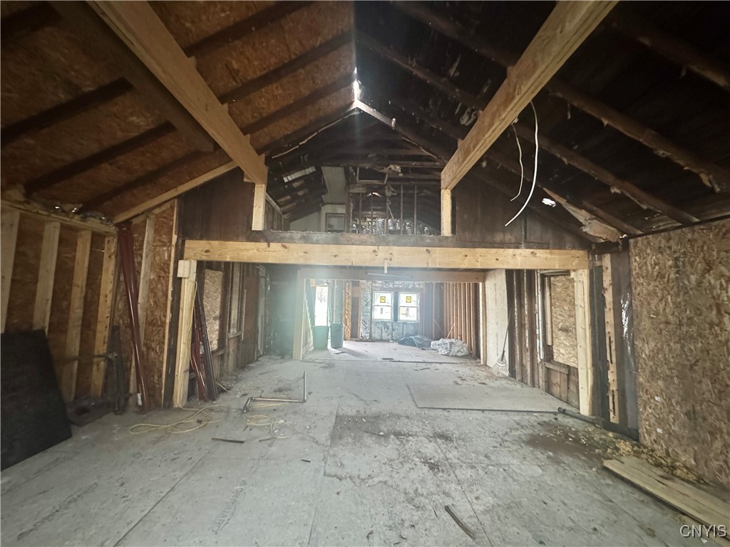 75 E 10 1/2 Street