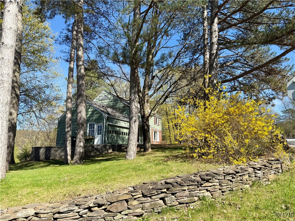 1 Slaytonbush Lane, New Hartford, New York image 5