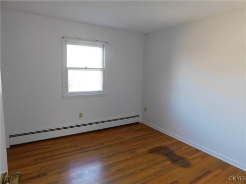 Tiny photo for 121 Pine Ridge Road, Manlius, NY 13066 (MLS # S1648521)