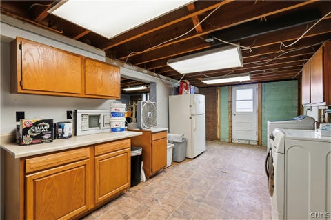 Tiny photo for 103 Oakridge Circle, Geddes, NY 13209 (MLS # S1702610)