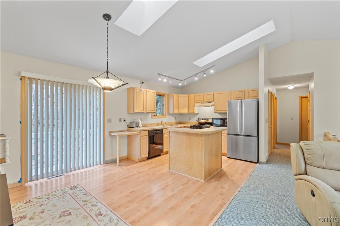 205 Pleasant Avenue, Hastings, New York image 15