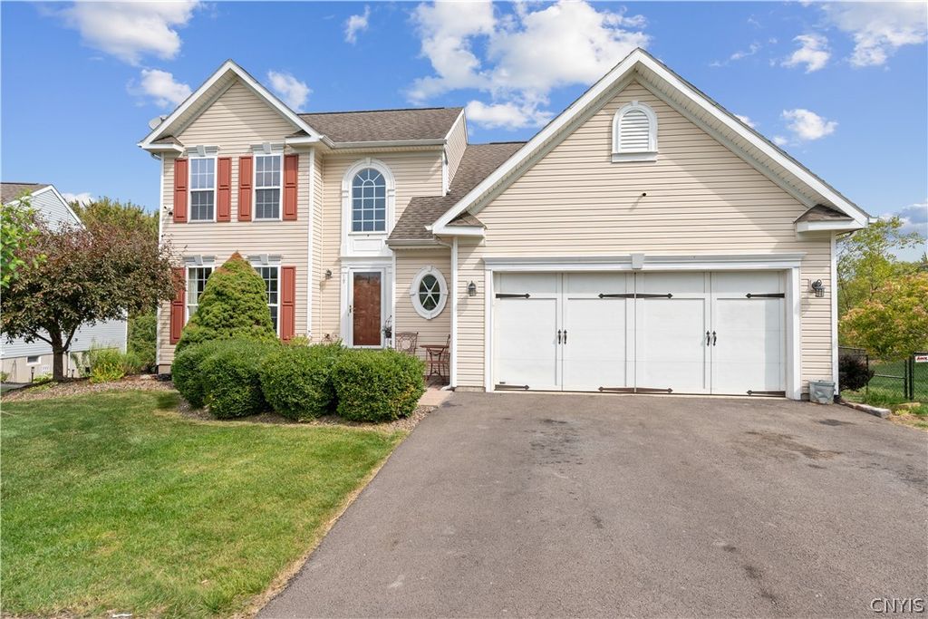 Photo of 19 Cross Country Drive Dr, Van Buren, NY 13027 (MLS # S1666747)