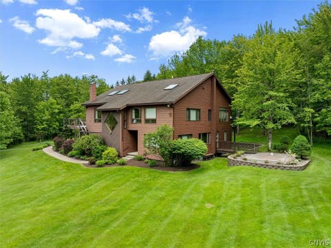 Tiny photo for 441 Brown Road, Frankfort, NY 13340 (MLS # S1688692)