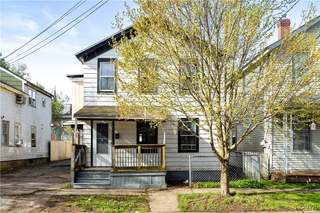 721 Bristol Street