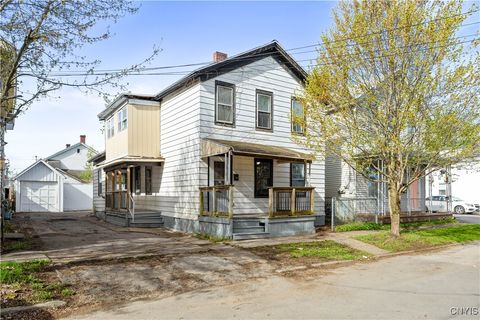 721 Bristol Street, Utica, NY 13502 - MLS#: S1604532
