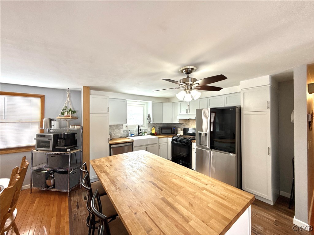 6180 Ridgecrest Drive, Cicero, New York image 4