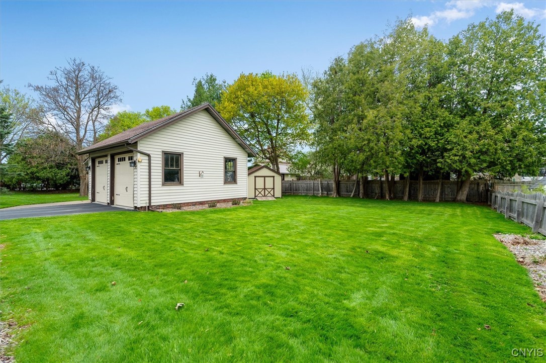 138 E Noyes Boulevard, Vernon, New York image 10