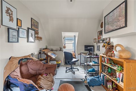 Tiny photo for 708 E Laurel Street, Syracuse, NY 13203 (MLS # S1660393)