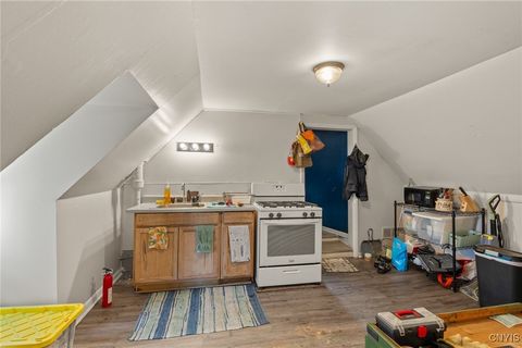 Tiny photo for 708 E Laurel Street, Syracuse, NY 13203 (MLS # S1660393)