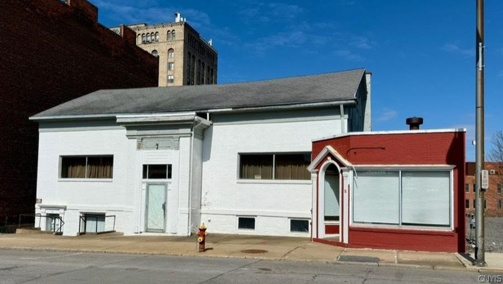 Photo of 23 Devereux Street, Utica, NY 13501 (MLS # S1673184)