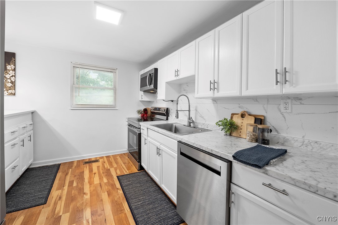 5962 Pony Lane, Cicero, New York image 13