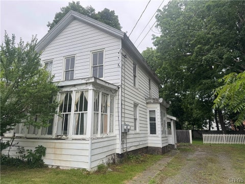 Photo of 32 Broad Street, Gloversville, NY 12078 (MLS # S1709081)
