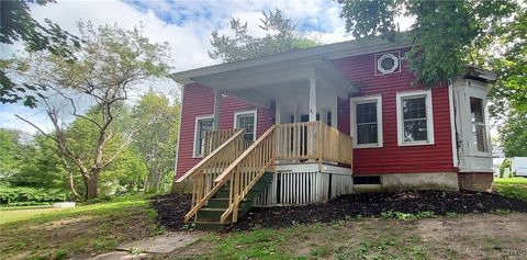 Photo of 12 Church Street, Richland, NY 13142 (MLS # S1655083)