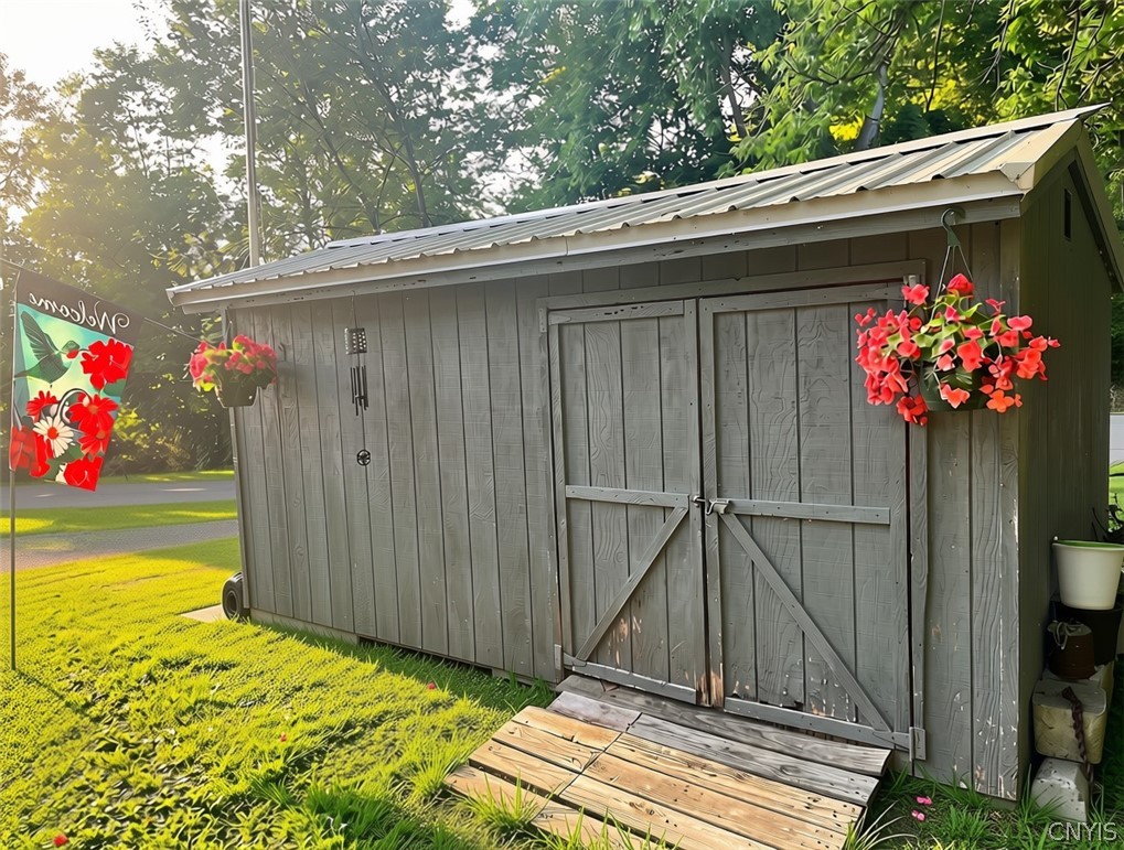 218 Locke Rd
