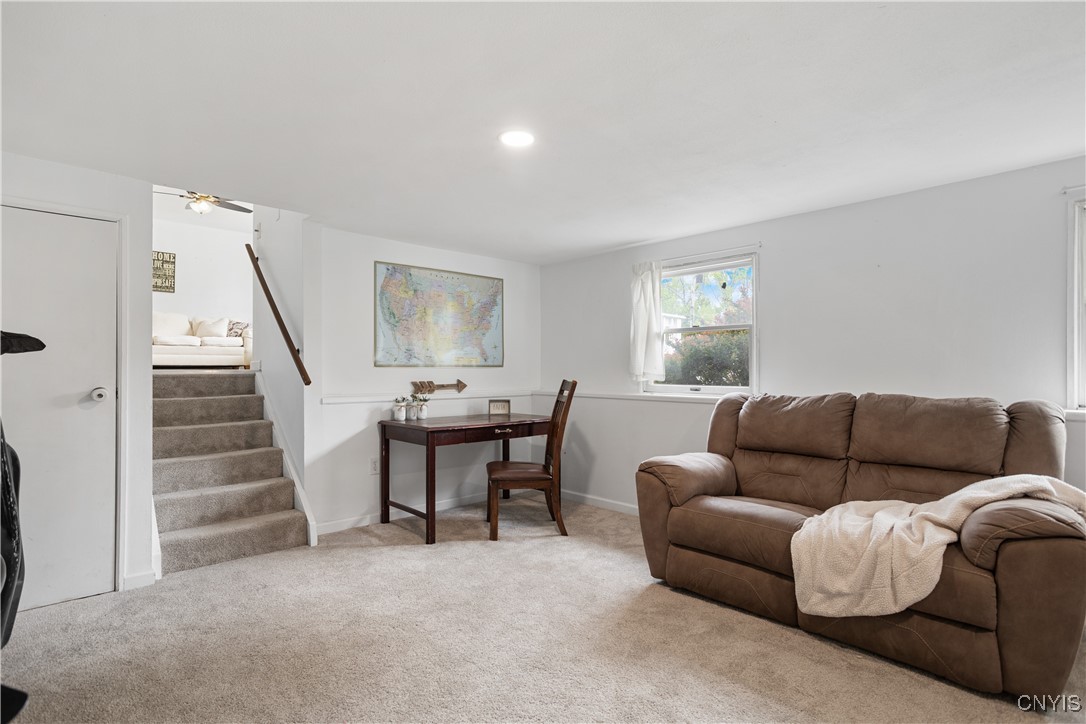 4229 Hunting Creek Drive, Clay, New York image 33