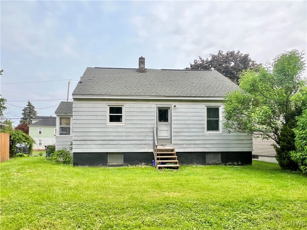 114 Myron Road Rd, Camillus, New York image 2