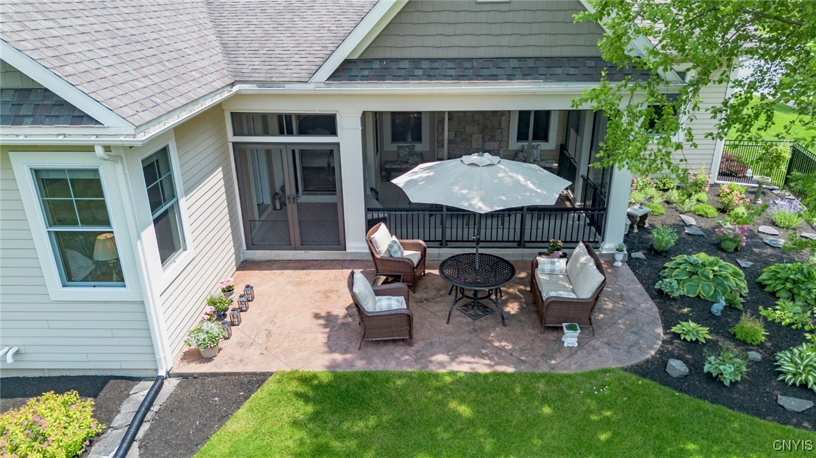 3389 Long Shadow Drive