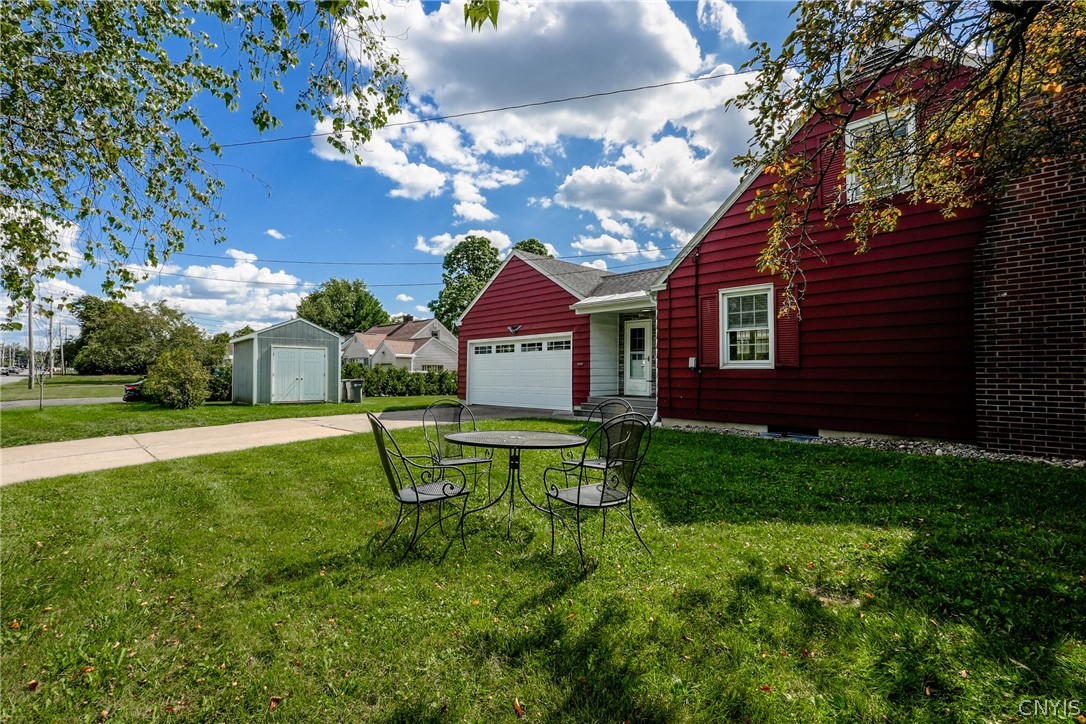 1614 N Madison Street