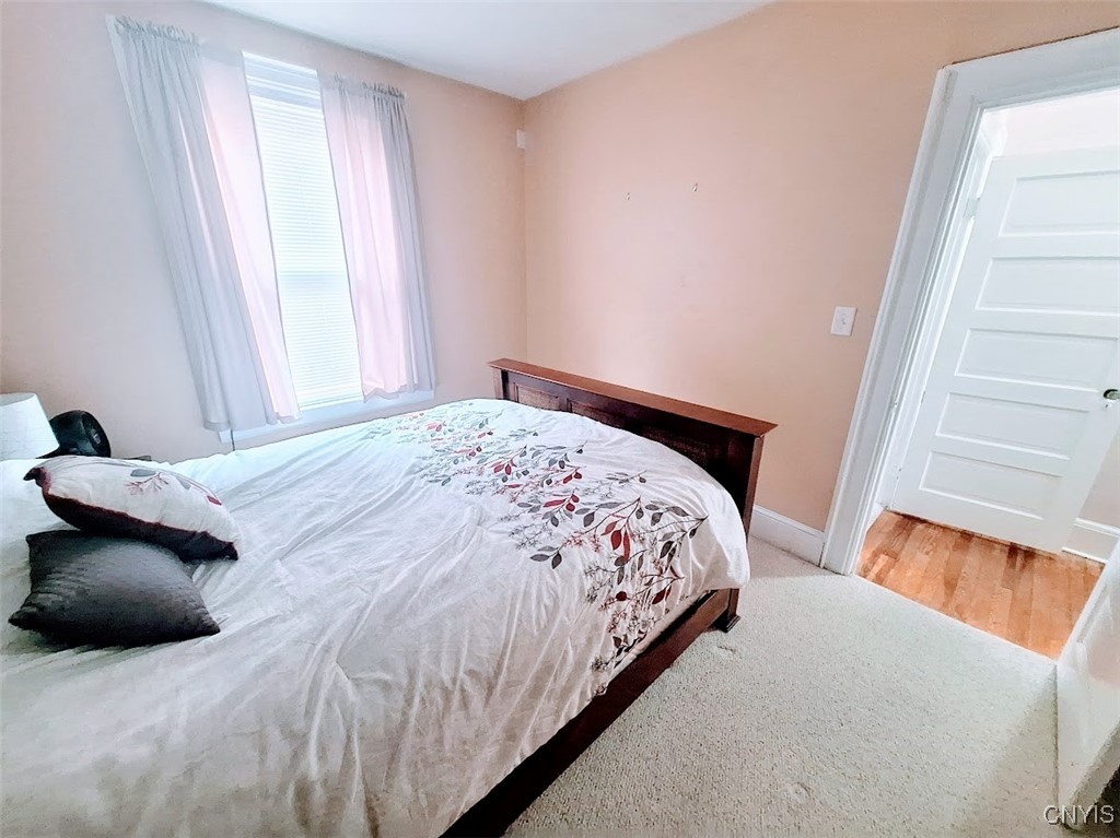 7 Genesee Court, Utica, New York image 25