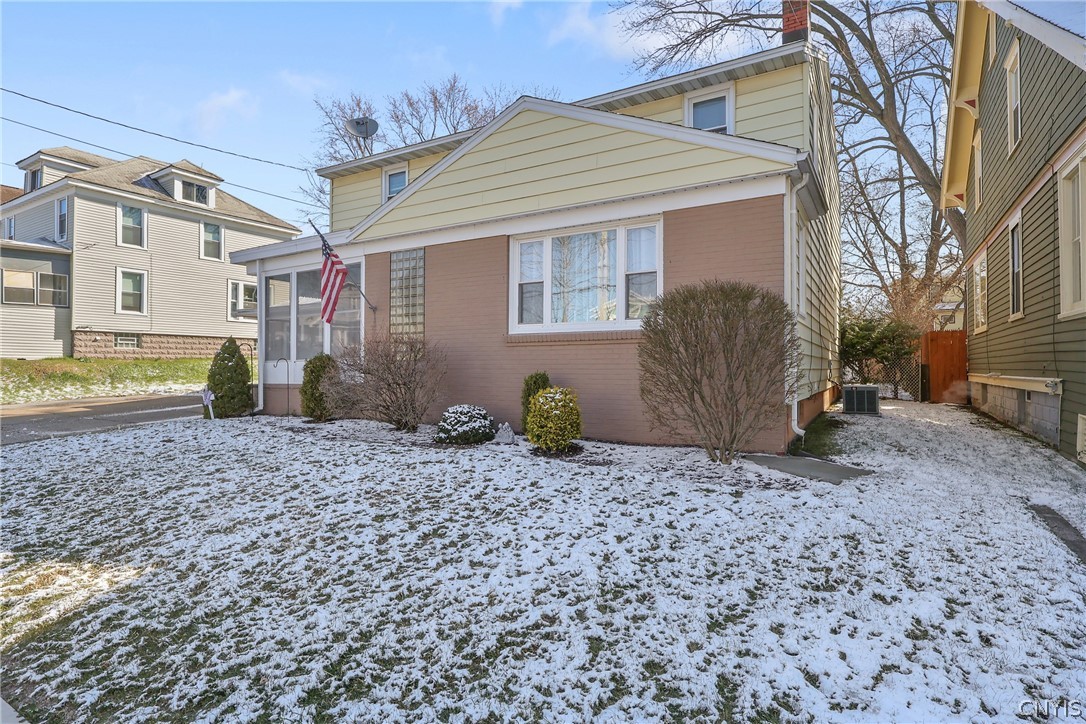 222 Lillian Avenue 24