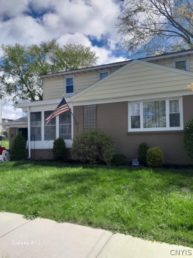 222 Lillian Avenue 24