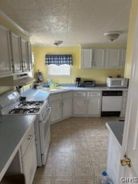 Tiny photo for 222 Pazdur Blvd West Blvd, Rome, NY 13440 (MLS # S1655710)