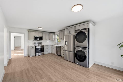 Tiny photo for 126 Pleasant Street, Lenox, NY 13032 (MLS # S1720893)