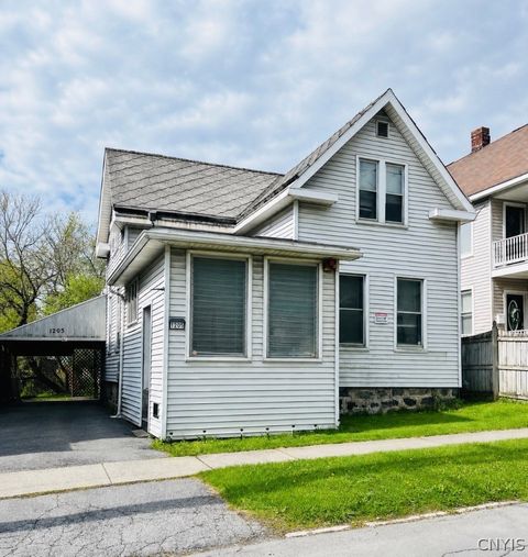 Photo of 1205 Noyes Street, Utica, NY 13502 (MLS # S1678655)