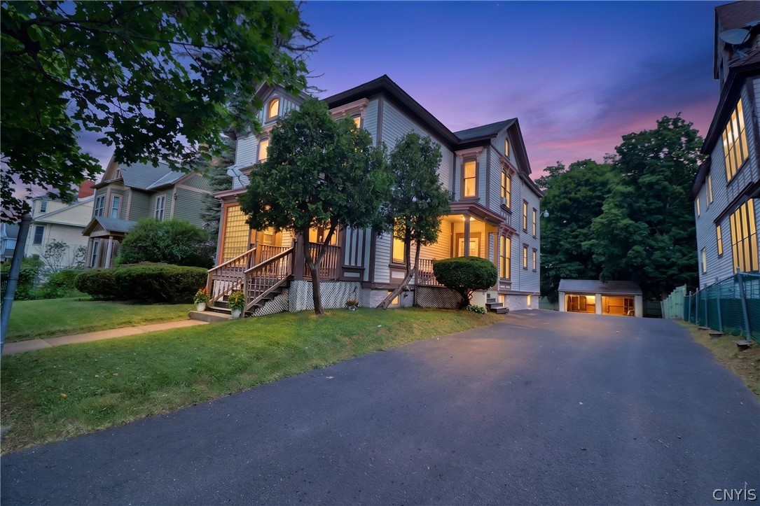 19 Jewett Place