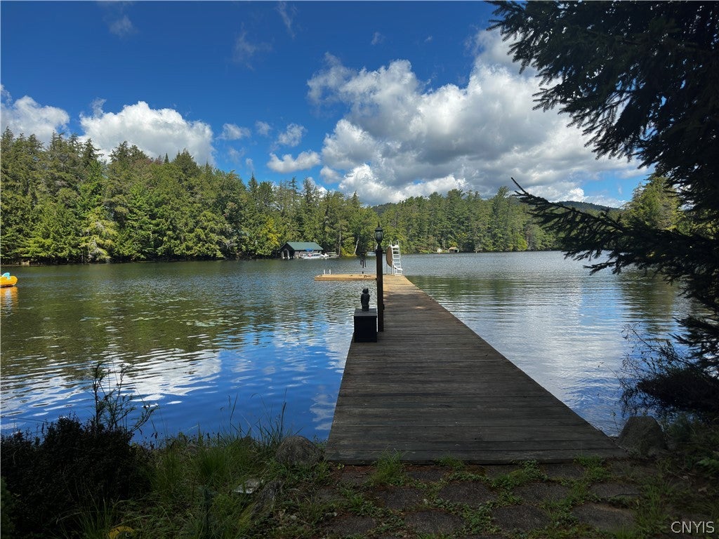525 Petrie Road