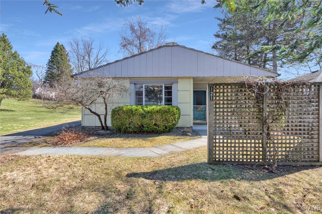 121 Manor Drive, Syracuse, New York image 44