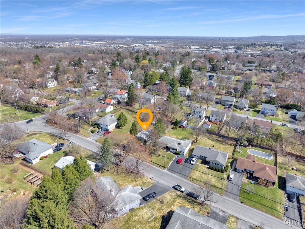 121 Manor Drive, Syracuse, New York image 41