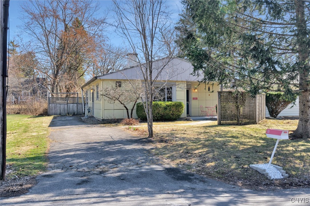 121 Manor Drive, Syracuse, New York image 43