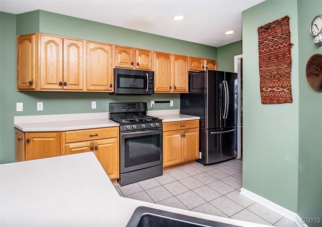5892 Mud Mill Road, Cicero, New York image 11