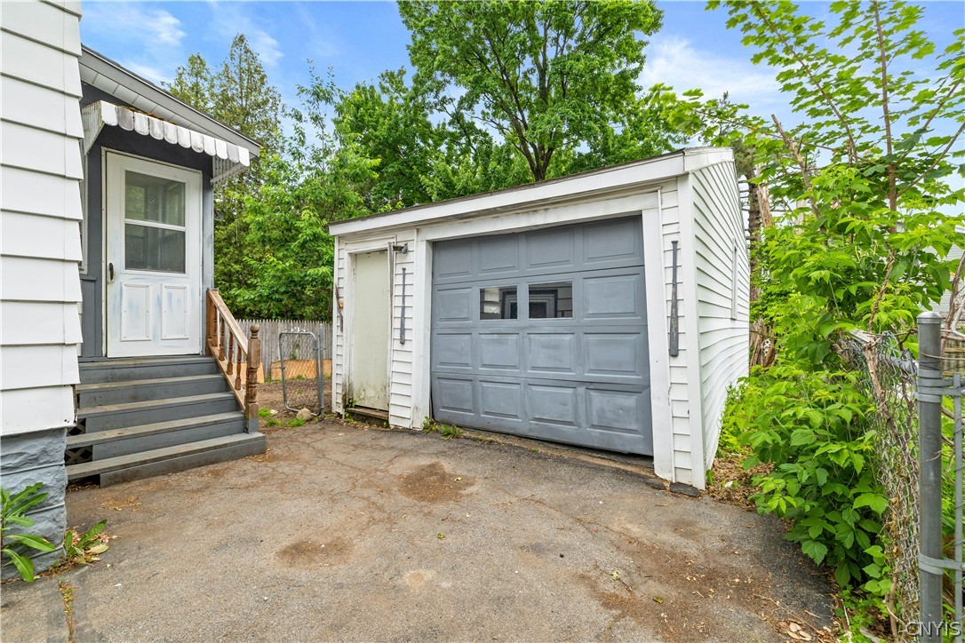 812 Watson Place