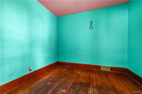 Tiny photo for 812 Watson Place, Utica, NY 13502 (MLS # S1689921)