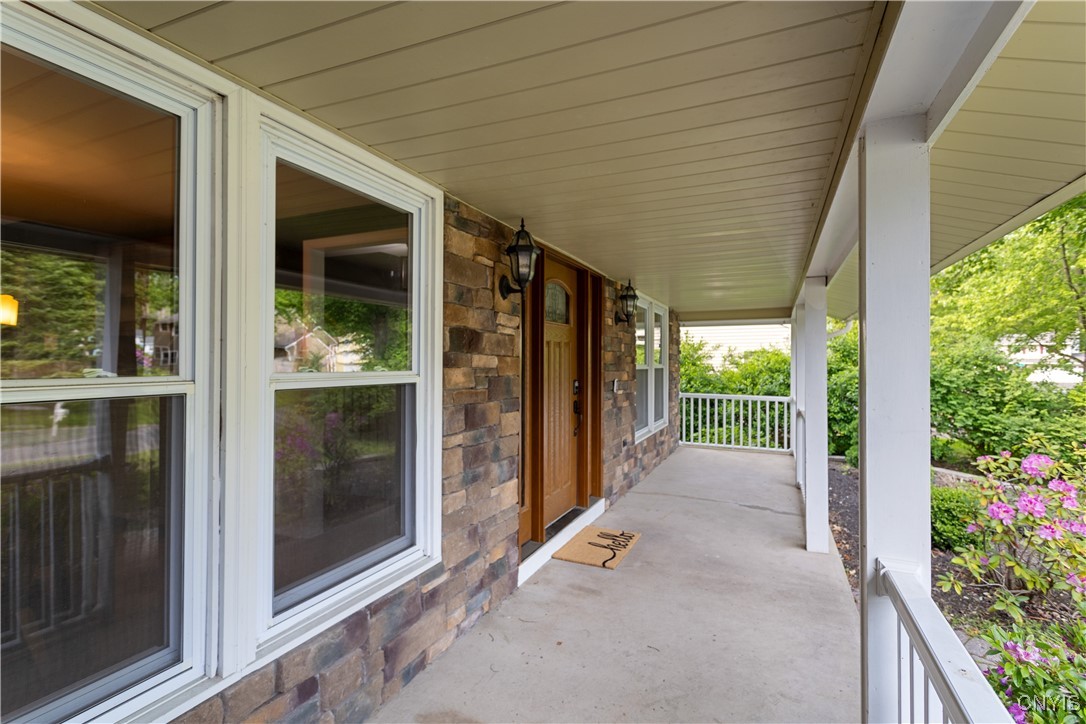 7991 Nutmeg Lane, Clay, New York image 3