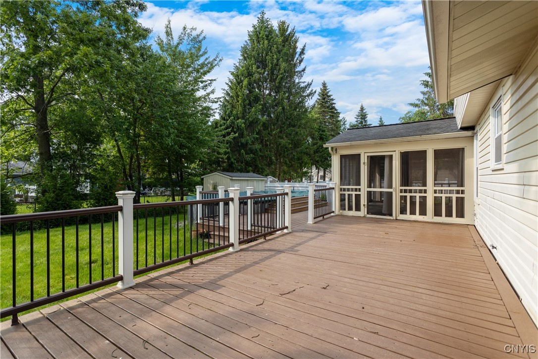 7991 Nutmeg Lane, Clay, New York image 33