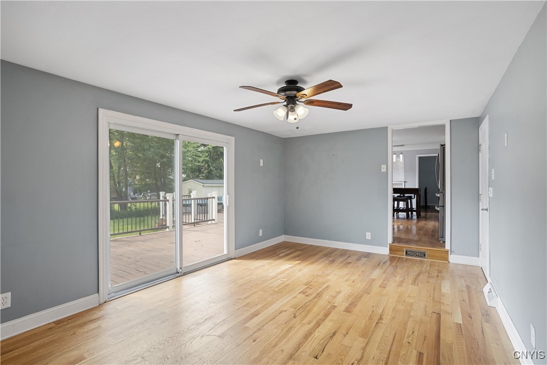 7991 Nutmeg Lane, Clay, New York image 17