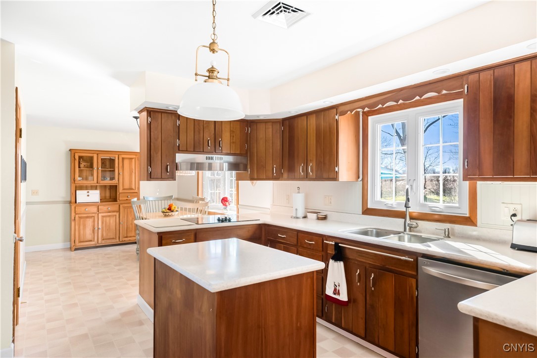 2900 Seal Rd Rd, Marcellus, New York image 14
