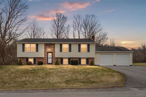 2 Clintonview Road New Hartford NY 13413