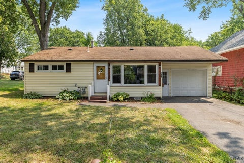 Photo for 125 Medford Road