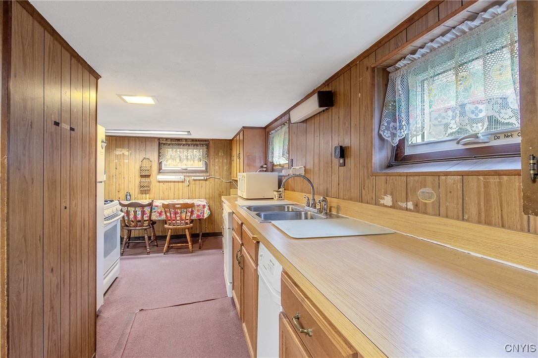 329 Hazelhurst Avenue, Syracuse, New York image 35