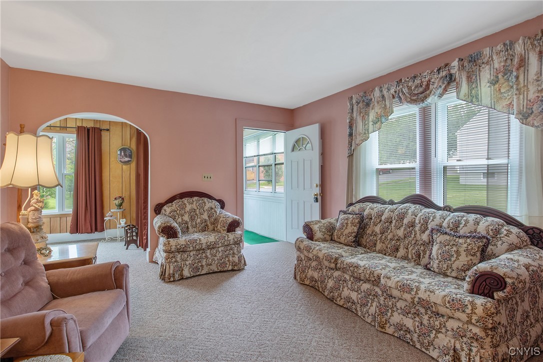 329 Hazelhurst Avenue, Syracuse, New York image 9