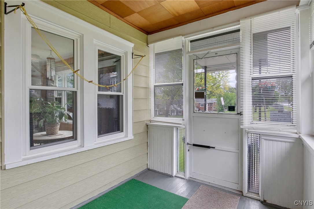 329 Hazelhurst Avenue, Syracuse, New York image 5