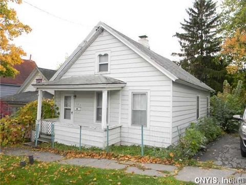321 Greenway Avenue, Syracuse, NY 13206 - #: S1658769