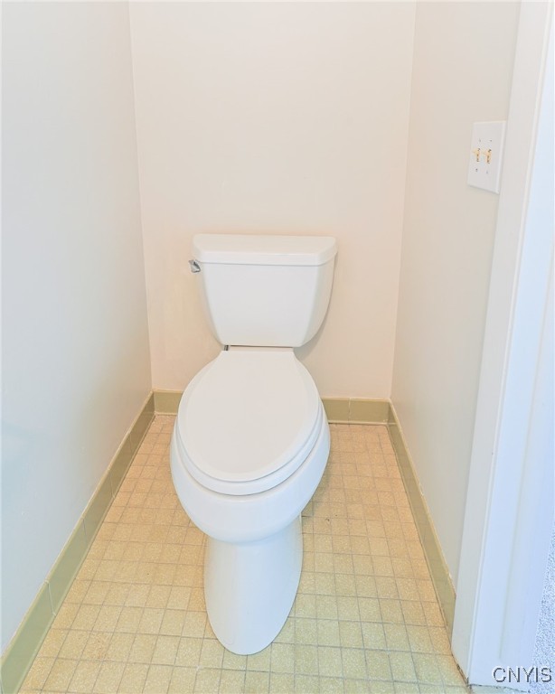 501 Barnstable Court, Camillus, New York image 15
