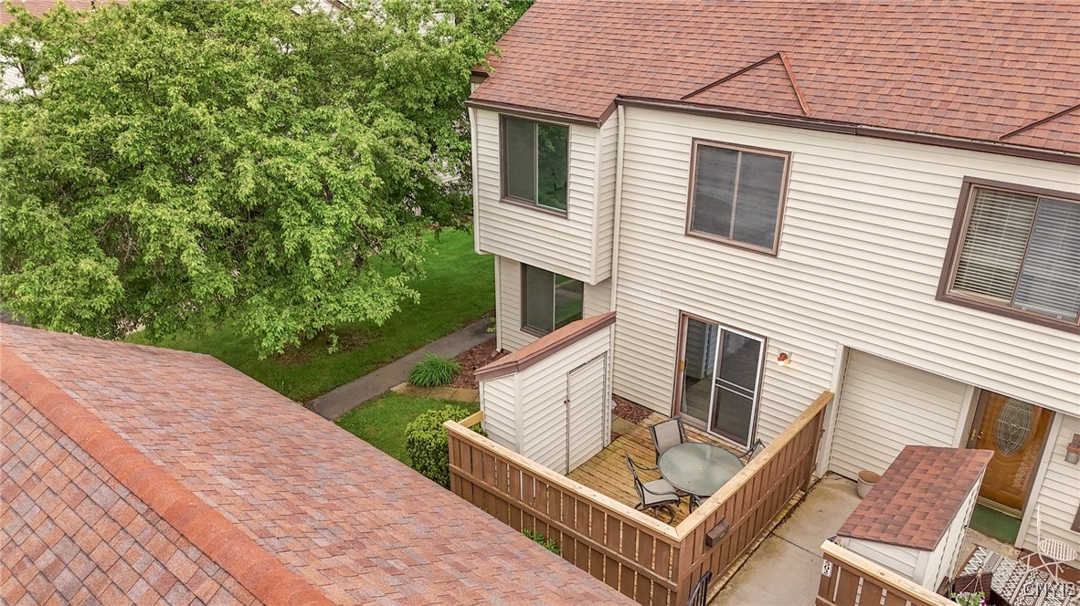 501 Barnstable Court, Camillus, New York image 2