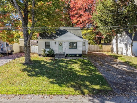 Tiny photo for 305 Richardson Drive, Clay, NY 13212 (MLS # S1724125)