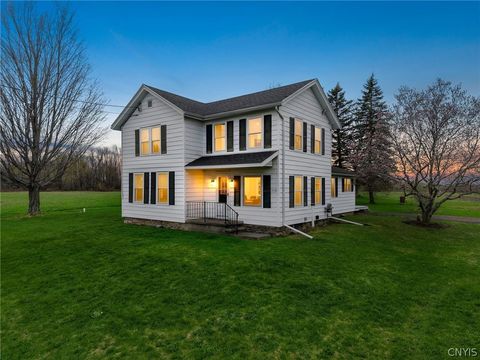 Photo of 7852 State Route 104 St, Oswego, NY 13126 (MLS # S1673295)